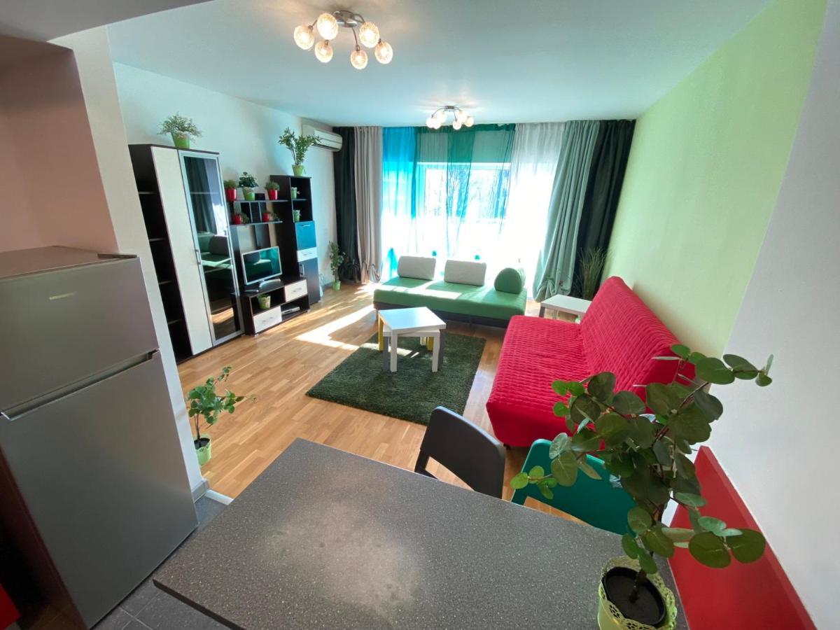 Green Apartment 214 With Private Parking Βουκουρέστι Εξωτερικό φωτογραφία